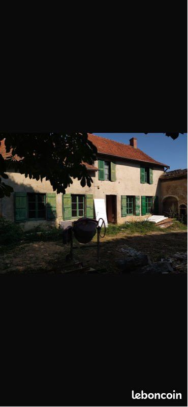 Immeuble 4 pièces 150 m² · à La Flèche · 150 m² · 106 000 €
