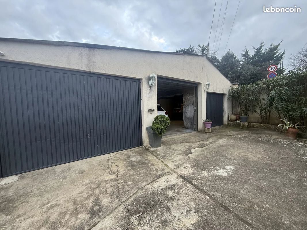 Maison 2 pièces 68 m² · à Lirac · 68 m² · 105 000 €