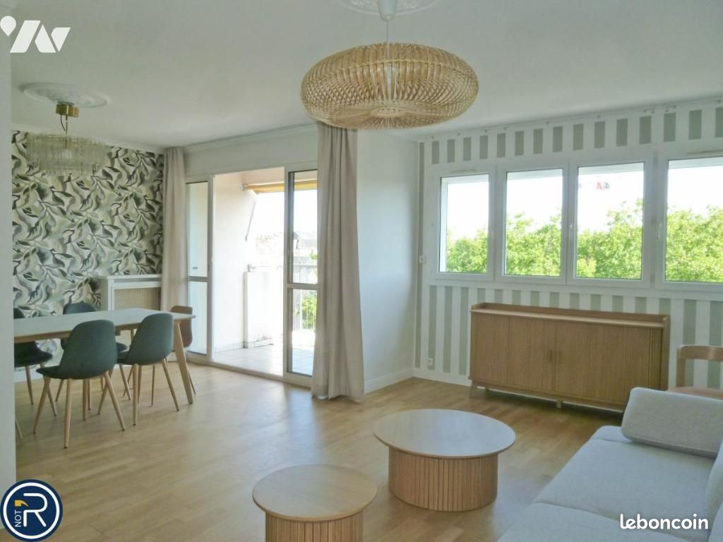Appartement 5 pièces 97 m² · à Laval · 97 m² · 1 095 €/mois