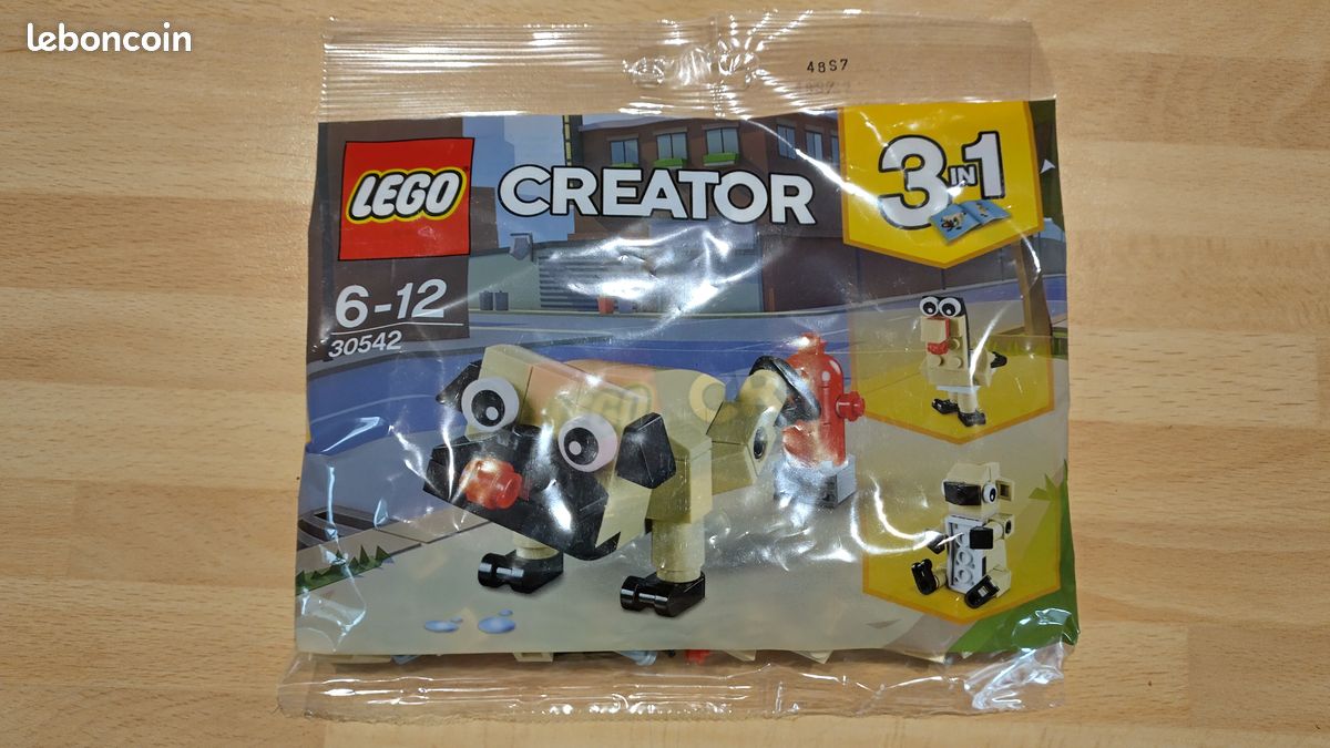 LEGO Creator 30542 Cute Pug (Polybag) (image 1)