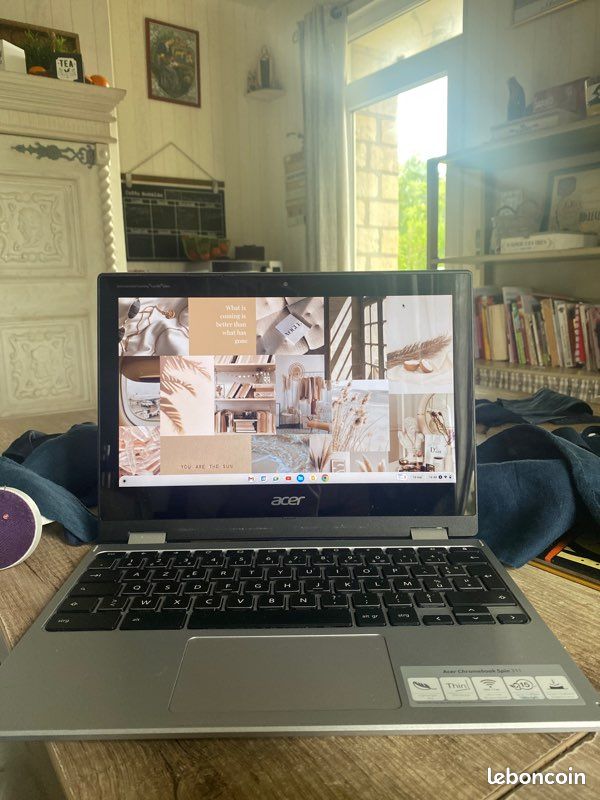 Chromebook (image 1)