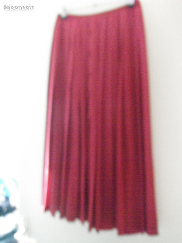 Jupe longue plisse soleil fushia de soiree ester ken paris