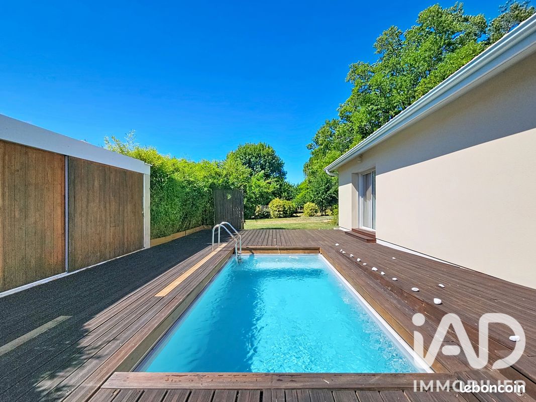 Maison 5 pièces 170 m² · à La Brède · 170 m² · 599 000 €