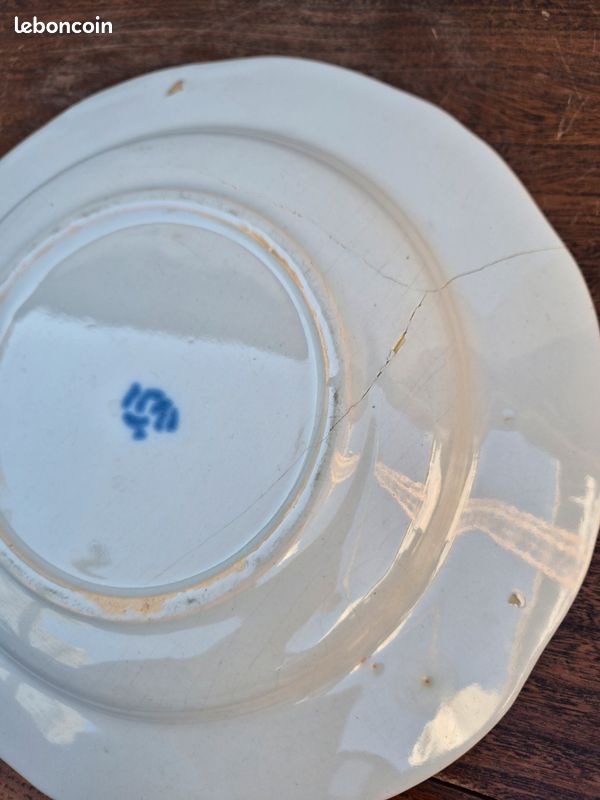 ANCIENNE ASSIETTE CREUSE FAÏENCE FRANÇAISE XVIIIe BLEU COBALT MARQUÉE 25 CM (image 7)