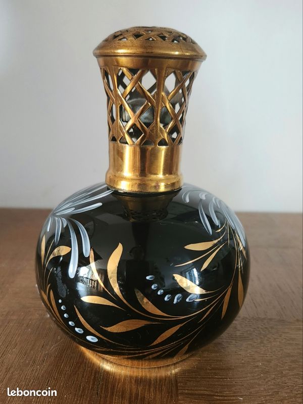 Lampe berger ancienne en cristal de Baccarat Modèle Boule - Verres