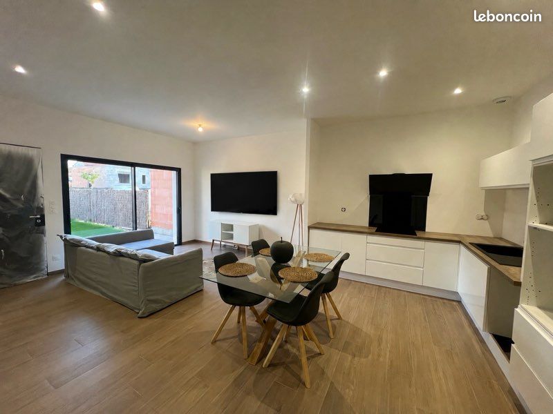 Maison 4 pièces 84 m² · à Canohès · 84 m² · 239 990 €