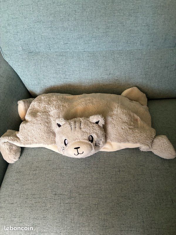 Oreiller doudou chat (image 3)