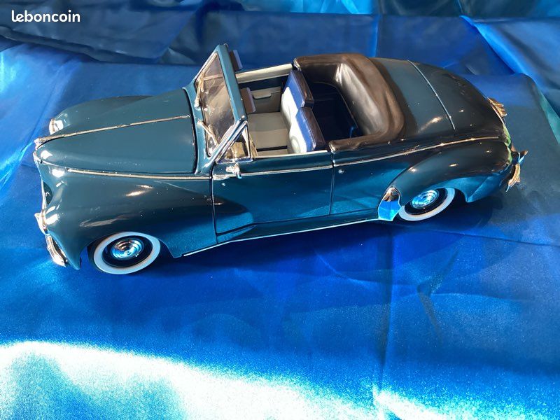 Hachette Solido Voitures Prestige 1/18 Peugeot 307 CC 2003. Réf. 19