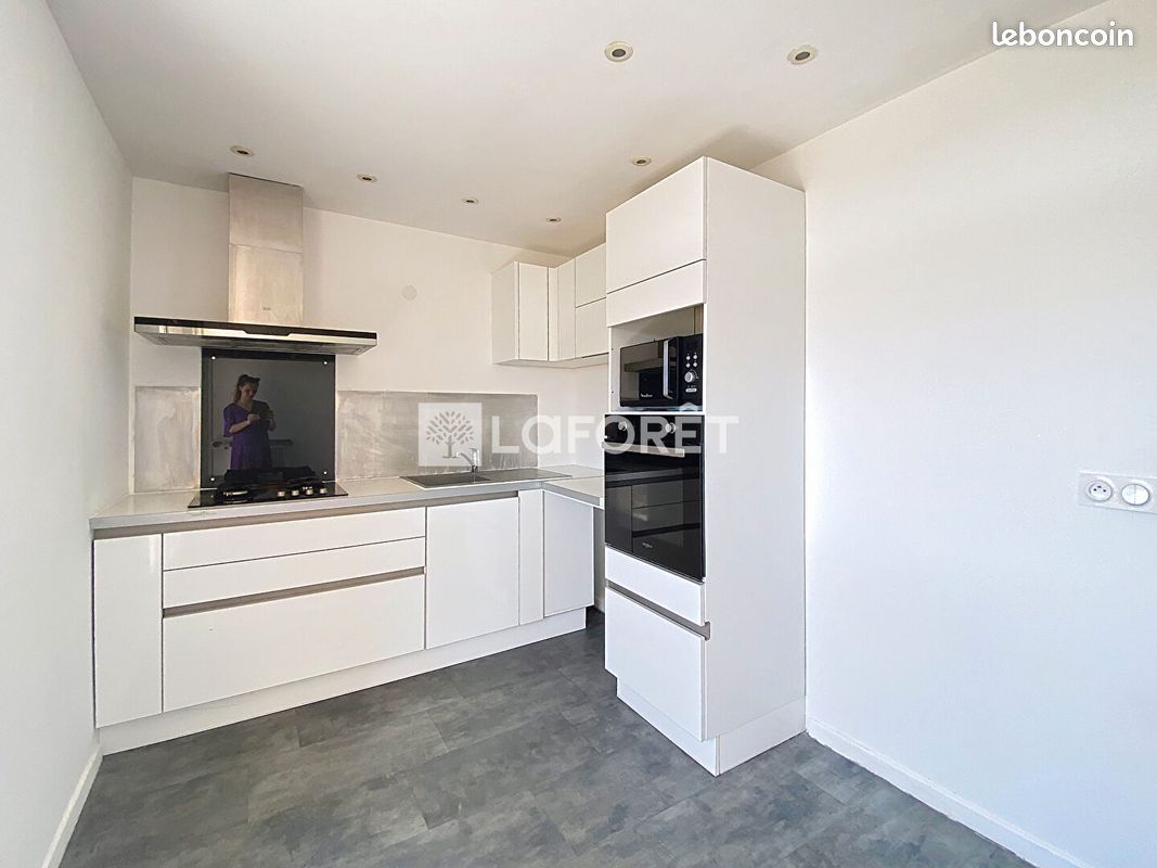 Appartement 4 pièces 72 m² · à Valence · 72 m² · 850 €