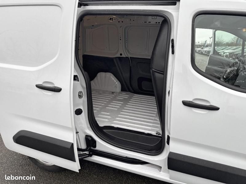 Peugeot Partner M 650kg BlueHDi 100ch S&S Pack Asphalt Connect + Caméra de recul (image 10)