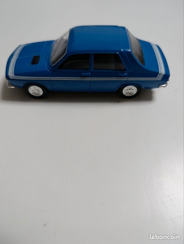 Renault - R12 TL 1968 - Modèle Presse - 1/43 - Autos Miniatures