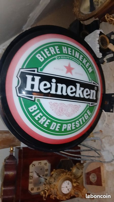 Enseigne publicitaire Heineken (image 1)