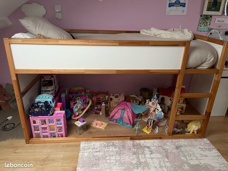 Lit en hauteur (image 1)