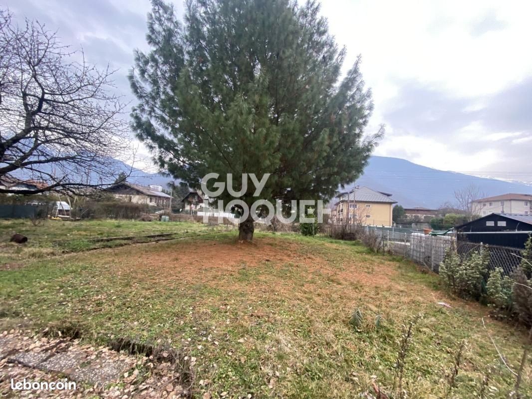 Terrain Albertville · 99 000 €
