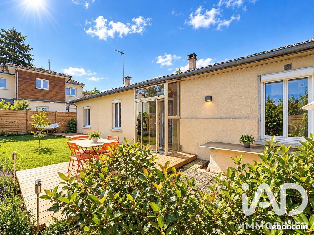 Appartement 3 pièces 43 m² · à Oullins-Pierre-Bénite · 43 m² · 229 000 €