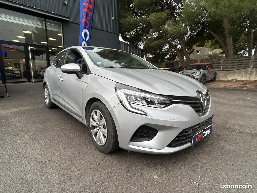 RENAULT CLIO SOCIETE 1.5 BluedCi 85 Air Nav (image 3)
