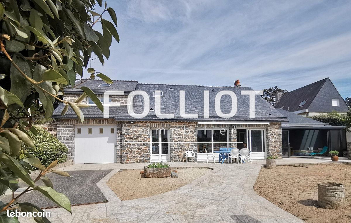 Maison 5 pièces 124 m² · à Jullouville · 124 m² · 568 000 €