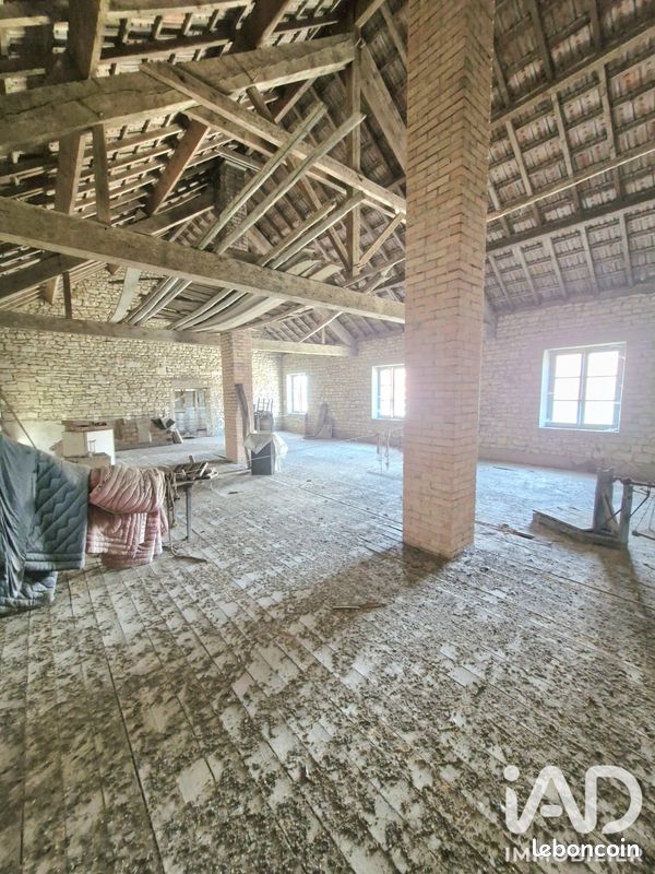 Maison 5 pièces 112 m² · à Mandres-en-Barrois · 112 m² · 66 000 €