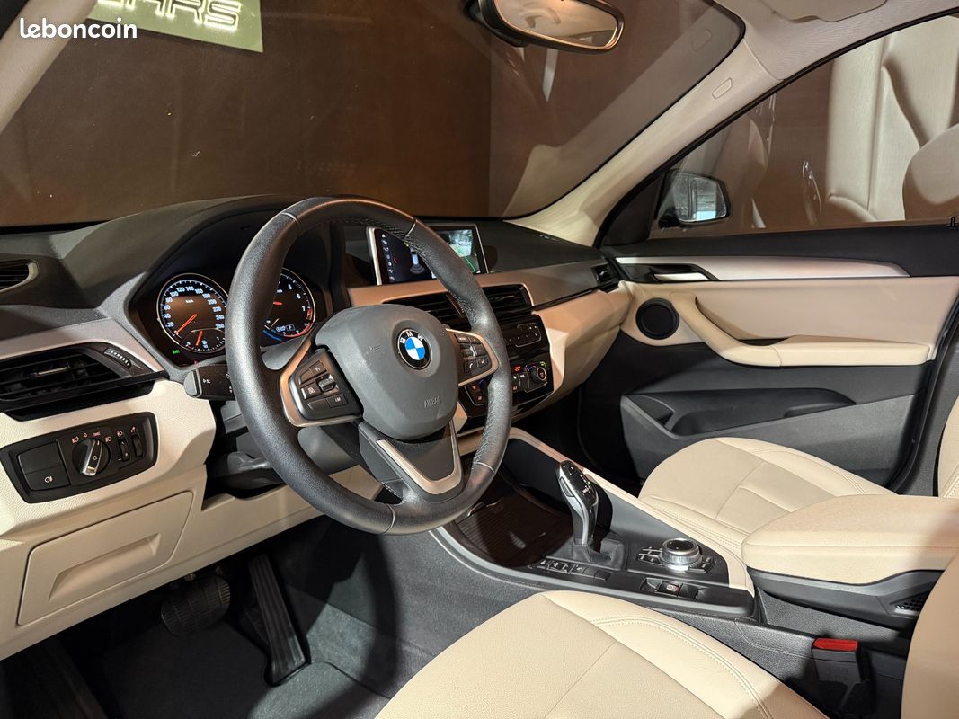 BMW X1 sDrive 18i Business Steptronic 1ère Main / Caméra (image 16)