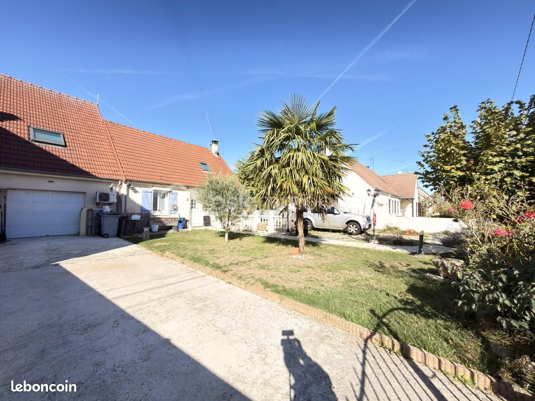 Maison 6 pièces 130 m² · à Villers-Saint-Genest · 130 m² · 349 000 €
