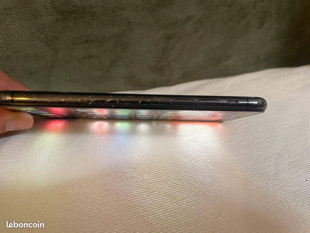 IPhone xs (image 2)