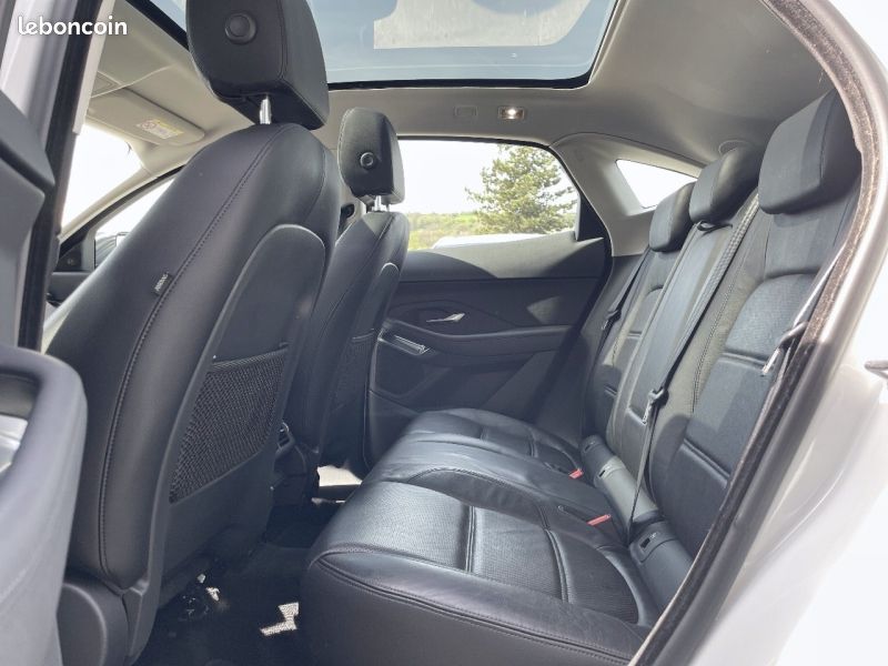 Jaguar E-Pace 2.0D 150ch S (image 10)