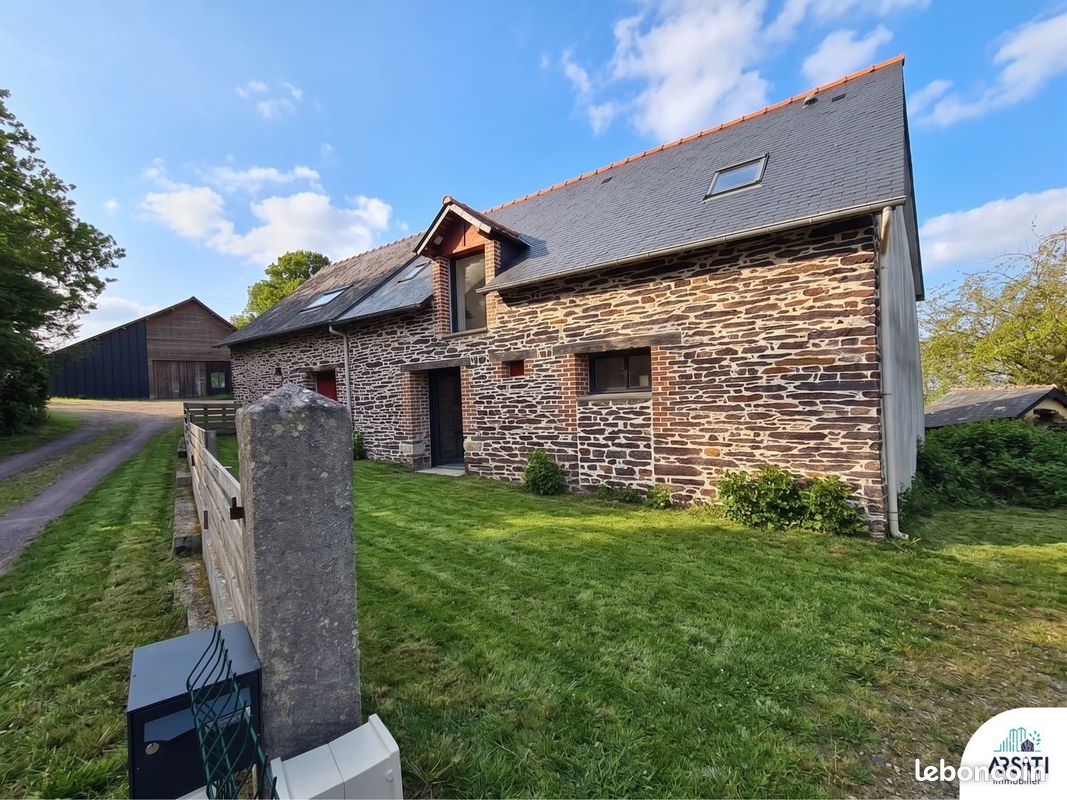 Maison 5 pièces 160 m² · à Bréal-sous-Montfort · 160 m² · 322 250 €