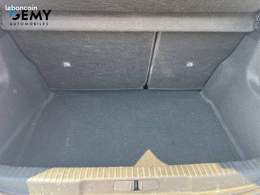 DS DS3 Crossback PureTech 130 EAT8 Performance Line (image 6)