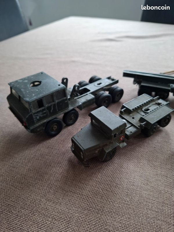 Lot De Voitures Militaires Solido à L’échelle 1:43 – Occasion – Collection Miniature Modèles Militaires