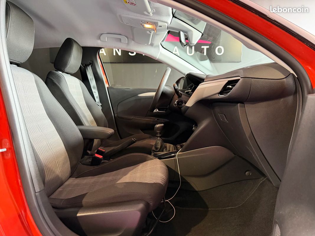Opel CORSA 1.2 Turbo 100ch Edition - ENTRETIEN A JOUR - BOUGIES CHANGEES - PNEUS AVANTS NEUFS - CARPLAY (image 13)