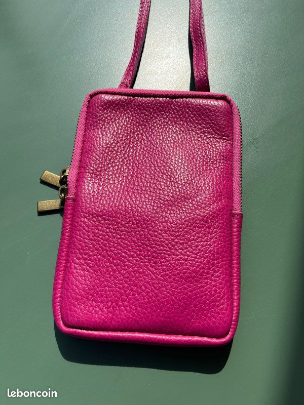 Sac pochette bandoulière rose fushia (image 3)