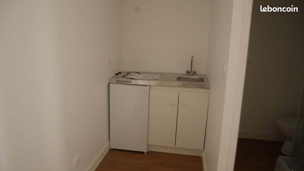 Appartement 1 pièce 14 m² · à Angers · 14 m² · 450 €