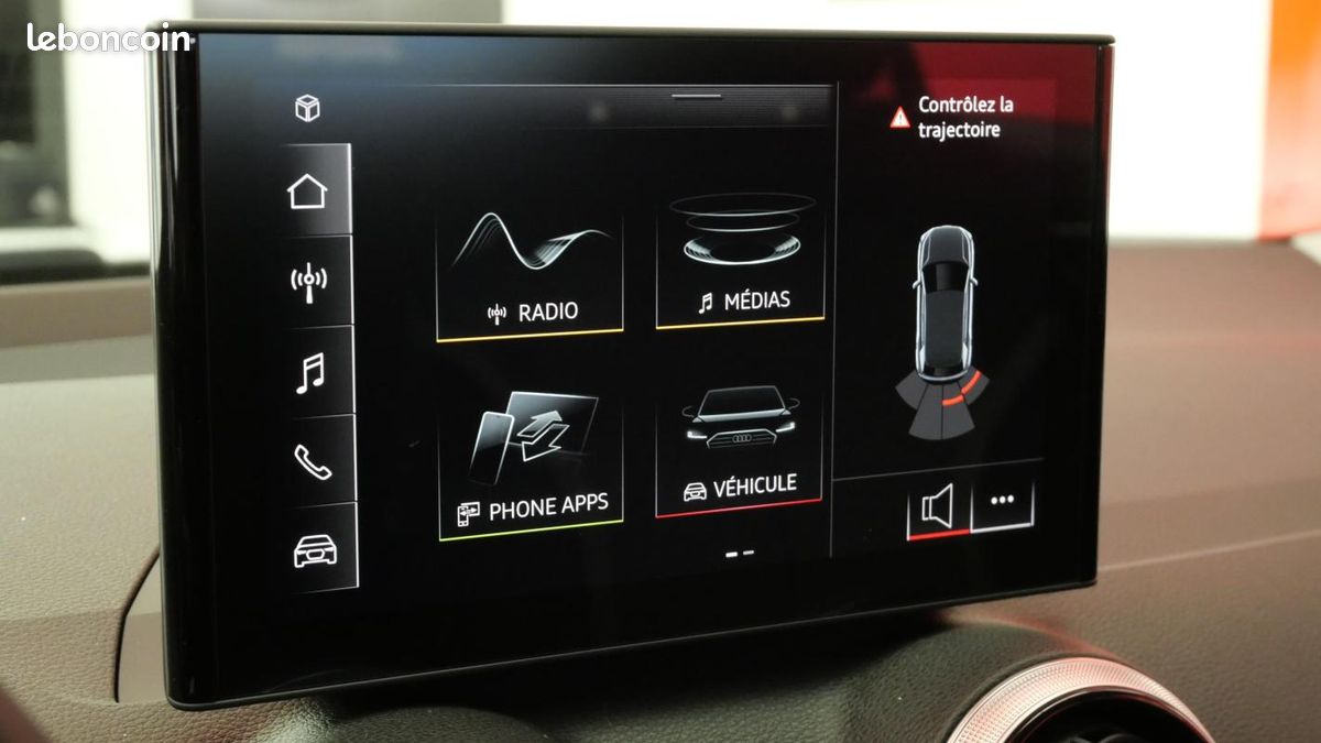 Audi Q2 35 TFSI 150 S tronic 7 Design (image 12)