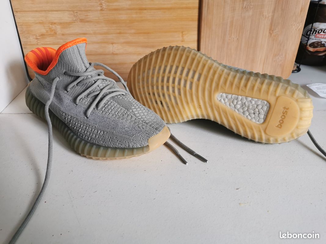 Adidas Yeezy Boost (image 2)