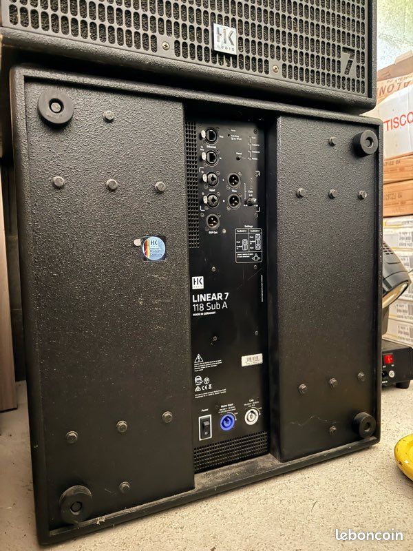 Caissons de basse HK Linear 7 118SA (image 2)