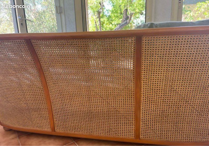 Canapé vintage Roche Bobois 3 places bois cannage velours vert amande (image 5)