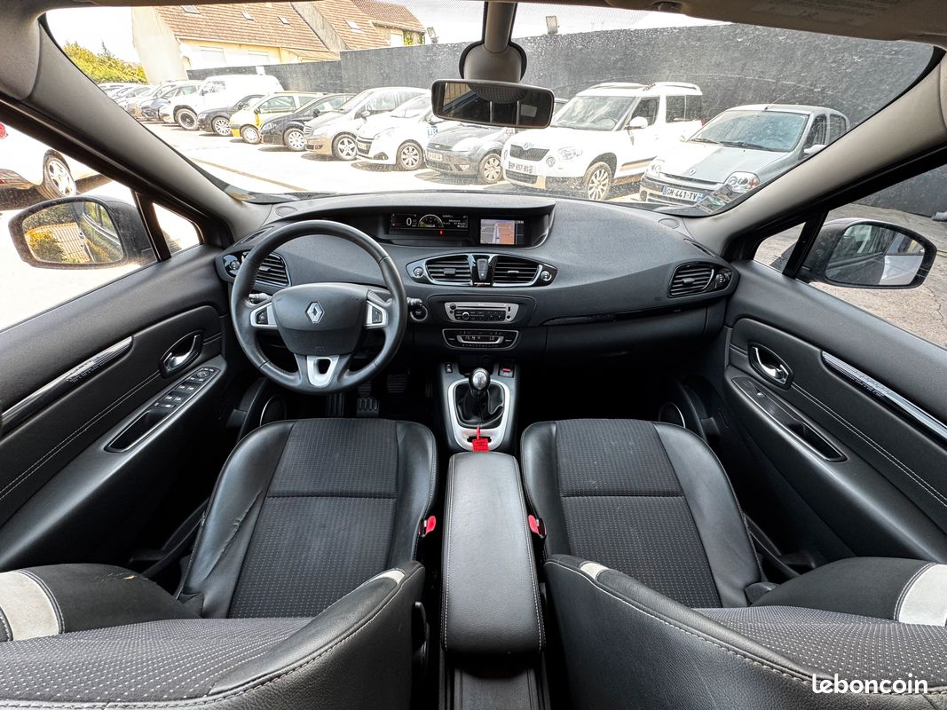 RENAULT SCENIC lll 1.5 DCI 110CH 5P (image 4)