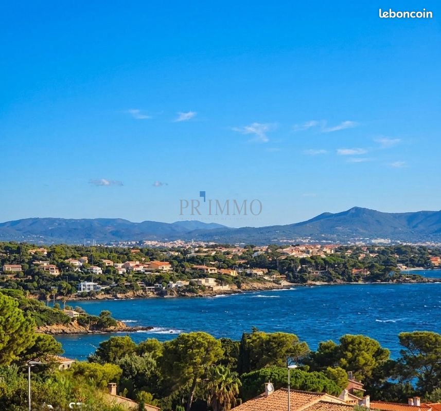 Maison 5 pièces 140 m² · à Roquebrune-sur-Argens · 140 m² · 799 000 €