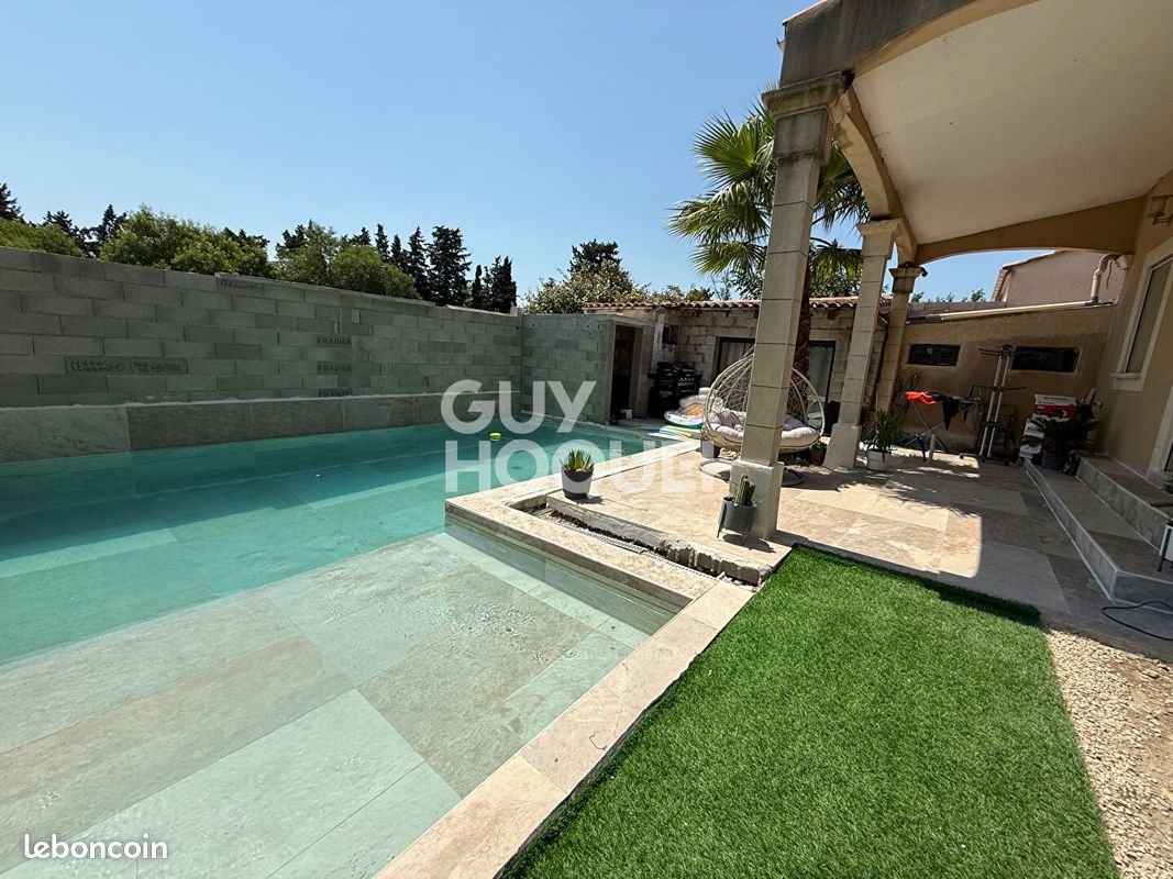 Maison 5 pièces 146 m² · à Sorgues · 146 m² · 425 000 €