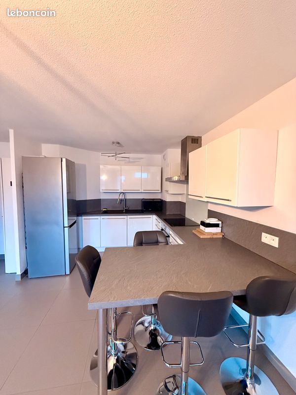 Appartement 3 pièces 65 m² · à Annemasse · 65 m² · 1 600 €