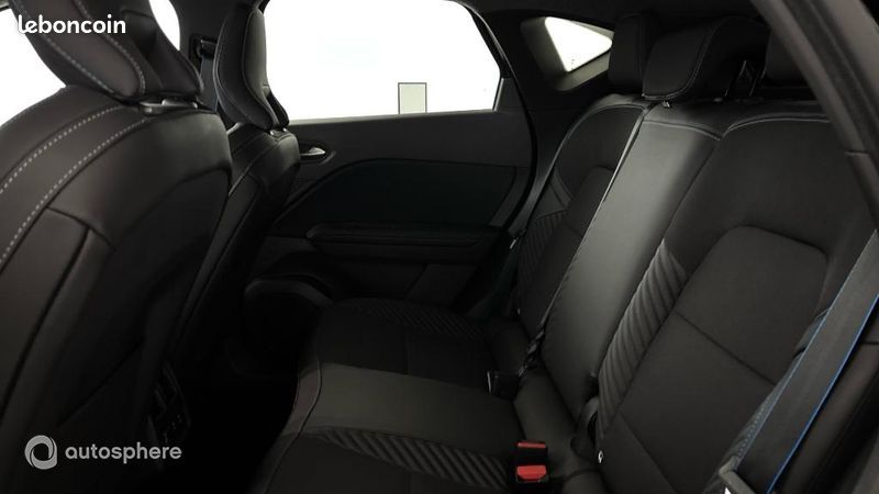 Renault Captur 1.6 E-Tech full hybrid 145ch esprit Alpine (image 13)