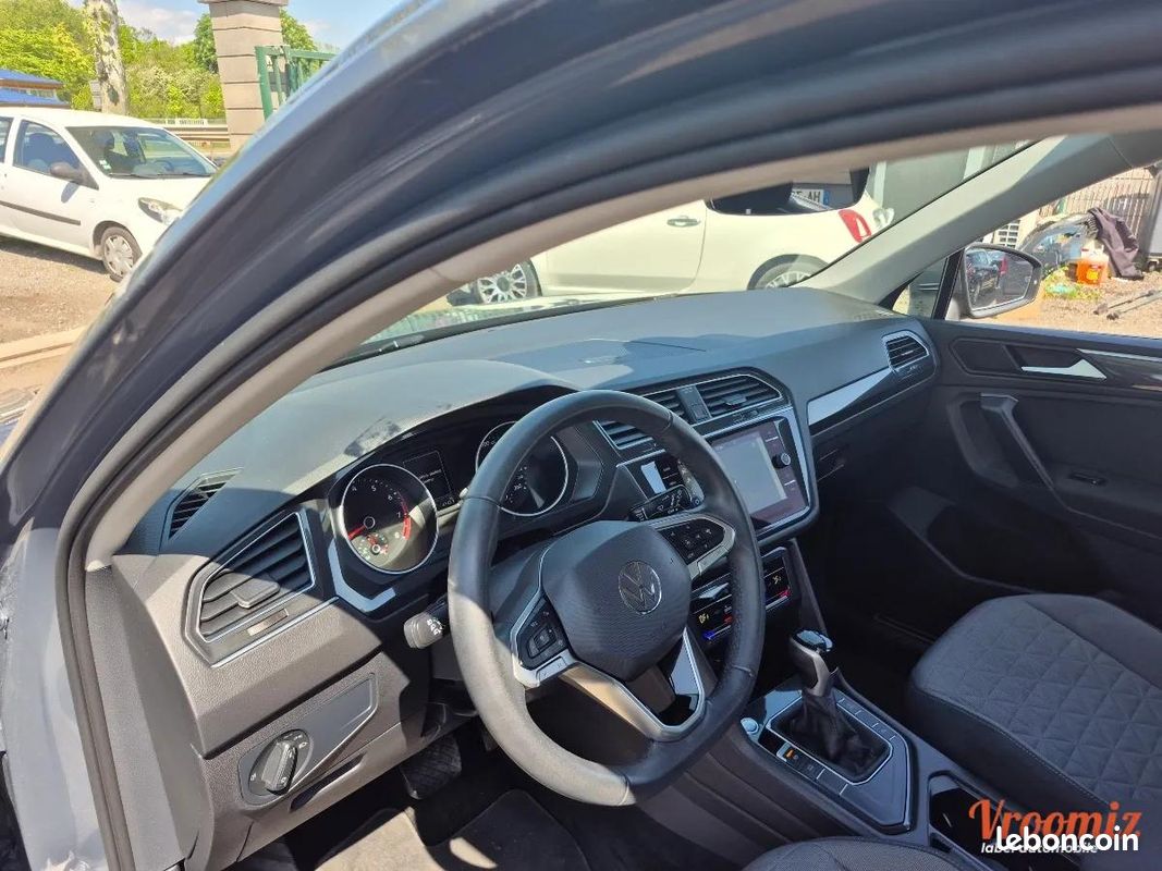 Volkswagen Tiguan 1.5 TSI 150 DSG7 LIFE BUSINESS 19990 hors taxes (-de 3 ans) (image 11)