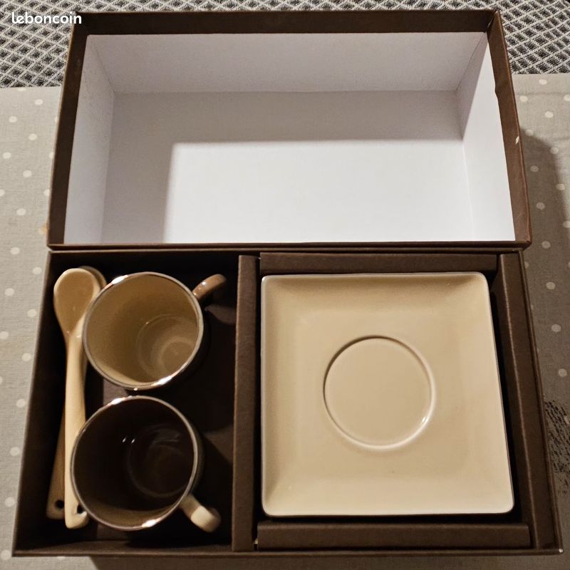Service à café (image 1)