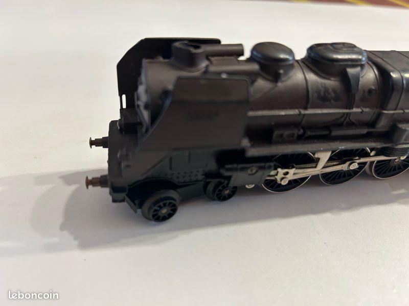 Locomotive Jouef Type 231 C 60 Avec Tender - Pour Réparation - Manque Bissel
