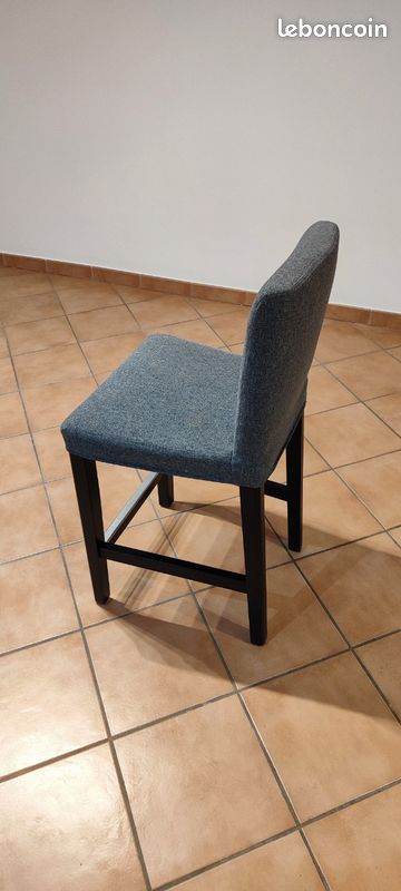 Chaises hautes (image 2)