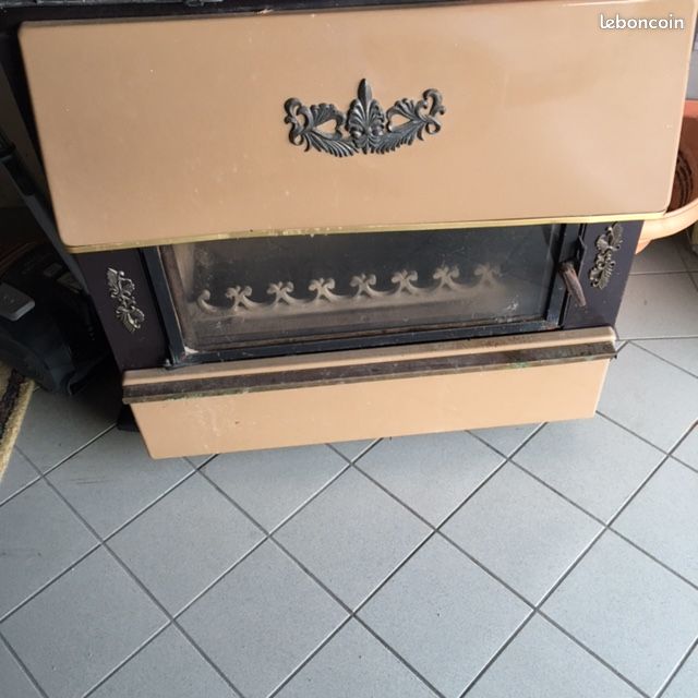 Fourneau a bois marque supra bon etat (image 1)