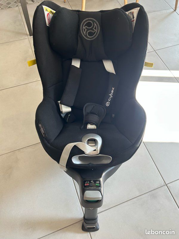 Siège Sirona + base isofix (image 1)