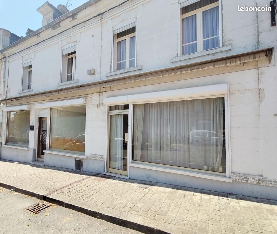 Maison 6 pièces 342 m² · à Crécy-en-Ponthieu · 342 m² · 230 000 €