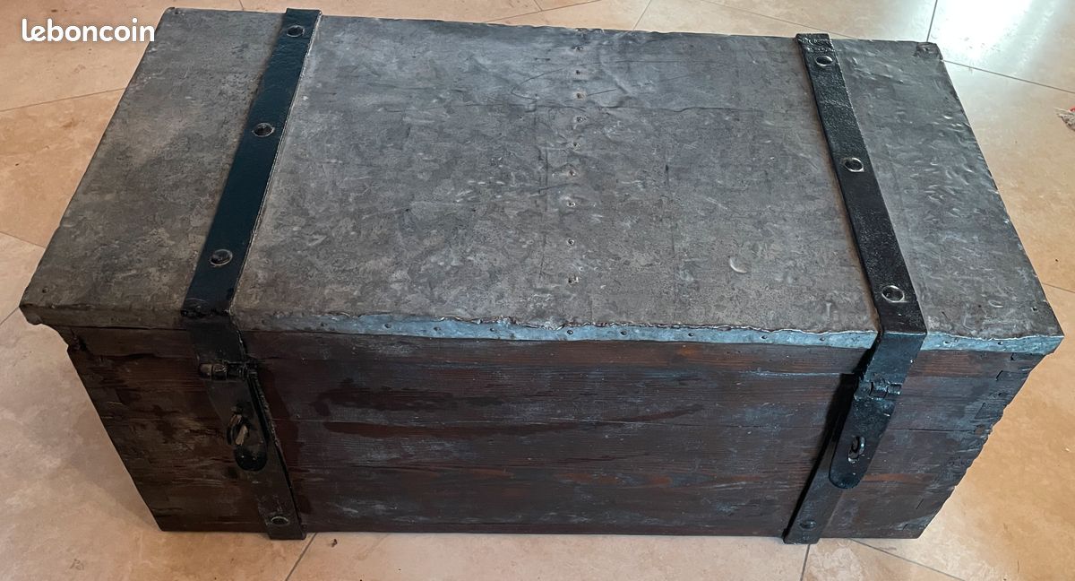 Coffre militaire (image 11)