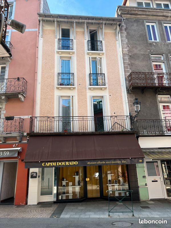 Maison 6 pièces 220 m² · à Lourdes · 220 m² · 240 000 €